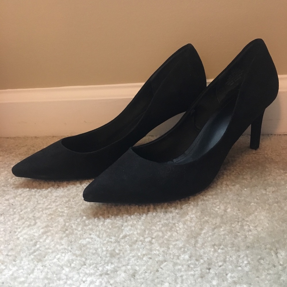 Black heels